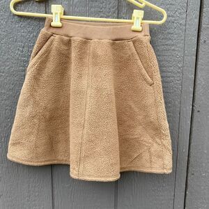Uniqlo brown tan teddy bear skirt girls size 9-10